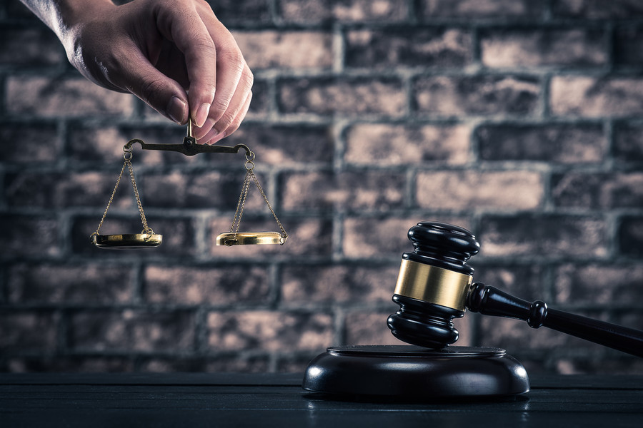 深圳法律咨詢網眼中經濟犯罪減刑的限制條件