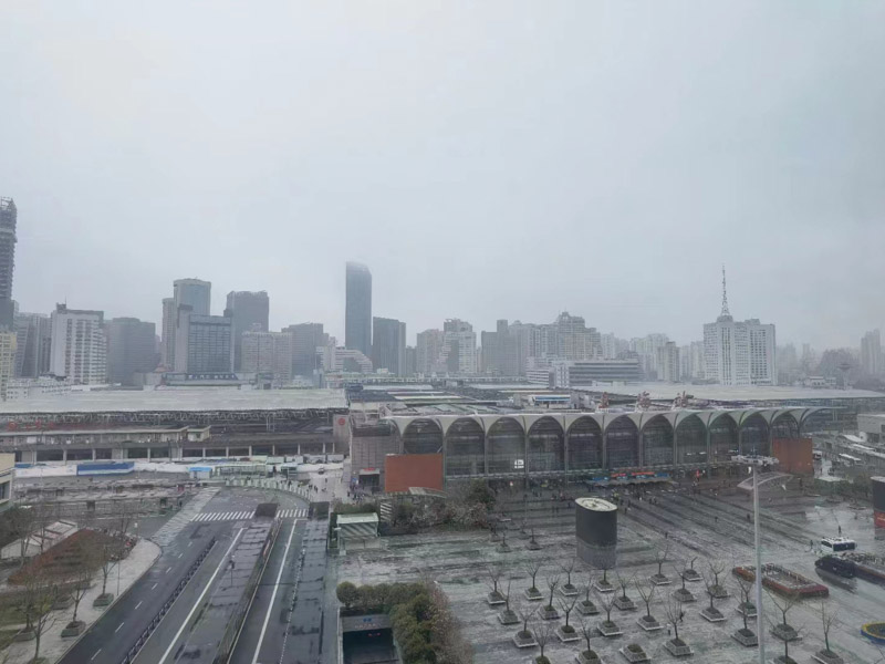 破產(chǎn)管理人是否有權(quán)向執(zhí)行法院申請(qǐng)中止執(zhí)行？深圳企業(yè)顧問(wèn)律師來(lái)回答