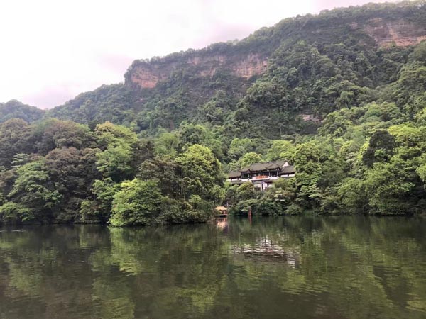 深圳房地產(chǎn)律師談一談開(kāi)發(fā)商廣告宣傳的法律問(wèn)題